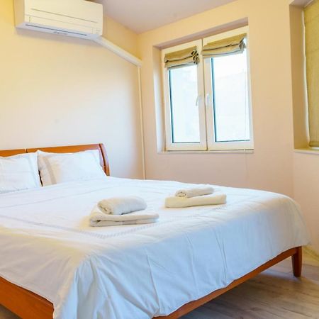 Centrally Located Apartment In Varna Exterior photo